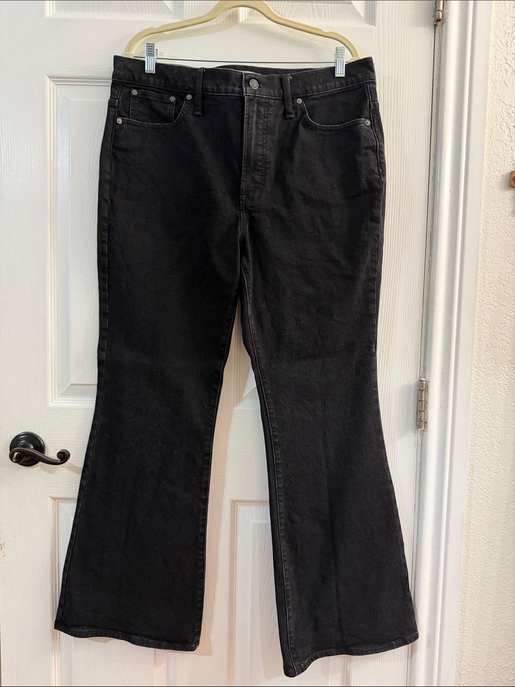 Women’s Black Flare Jeans - Classic High-Rise Style
